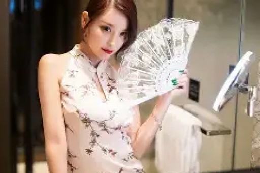 被李荣浩公开质问仅一天单依纯被曝“黑料”吃相难看越扒越有